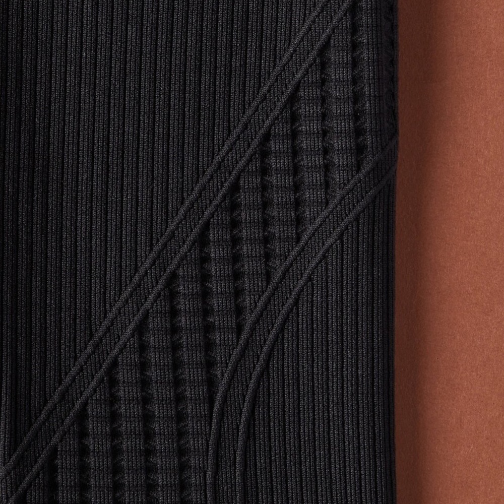 Fabletics Seamless Khloe Workout Set - image 5